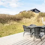 Three-Bedroom Holiday home in Løkken 4 *